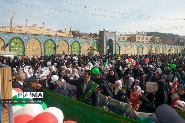 راهپیمایی ۲۲ بهمن در پیشوا