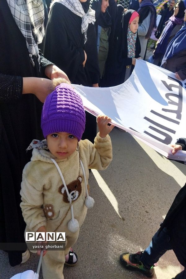 راهپیمایی ۲۲ بهمن در شیروان