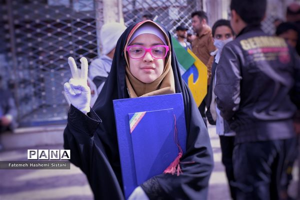 راهپیمایی ۲۲ بهمن در شهرستان زابل