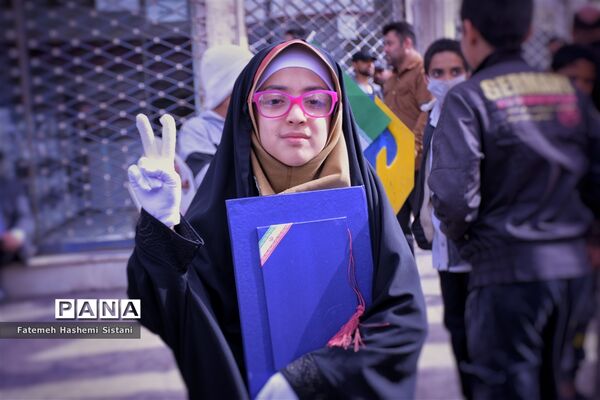 راهپیمایی ۲۲ بهمن در شهرستان زابل