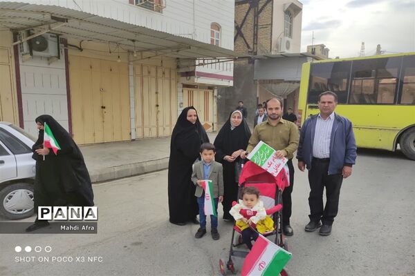 حضور پرشور دانش‌آموزان و فرهنگیان بهبهانی در راهپیمایی یوم الله 22 بهمن ماه