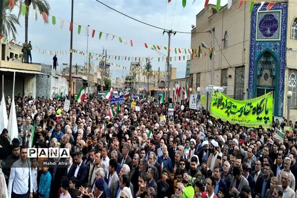 حضور پرشور دانش‌آموزان و فرهنگیان بهبهانی در راهپیمایی یوم الله 22 بهمن ماه