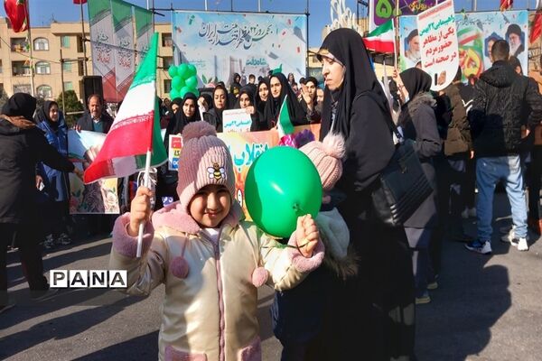 راهپیمایی باشکوه یوم‌الله ۲۲ بهمن در شهرستان ملارد