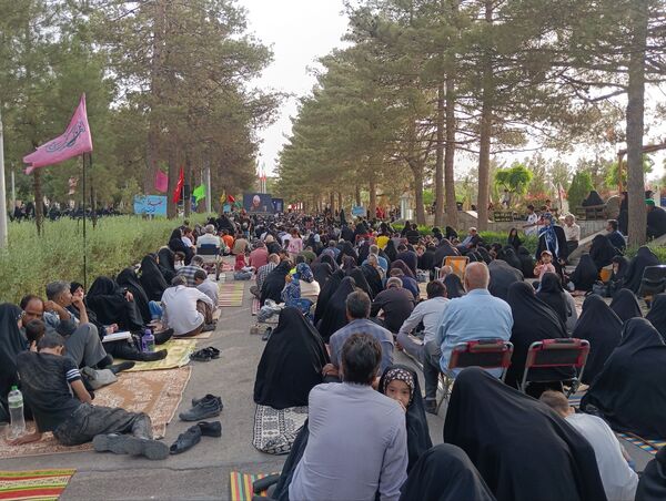 برگزاری دعای پر فضیلت عرفه در بهشت رضا(ع) مشهد