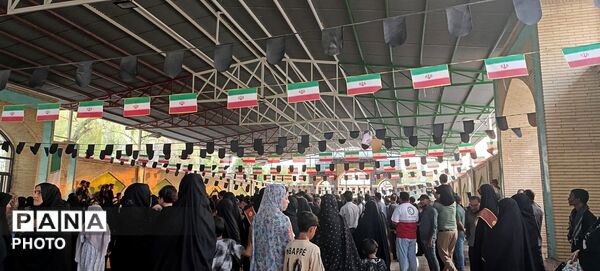 آرامش ابدی بر پیکر شهید «صیاد امید عربی» در میناب