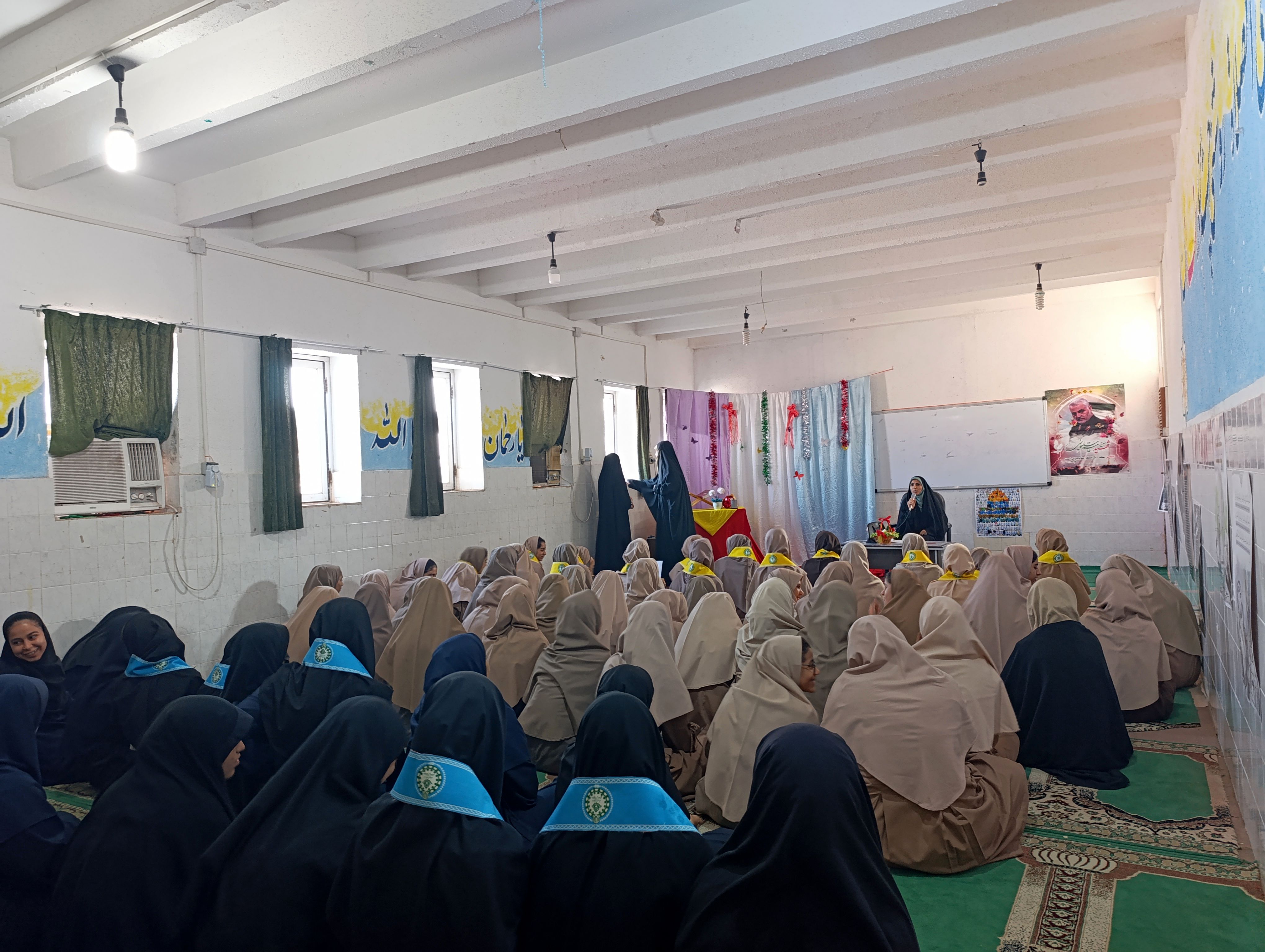 جشن میلاد حضرت زینب (س) در مدرسه خلیج‌‌فارس