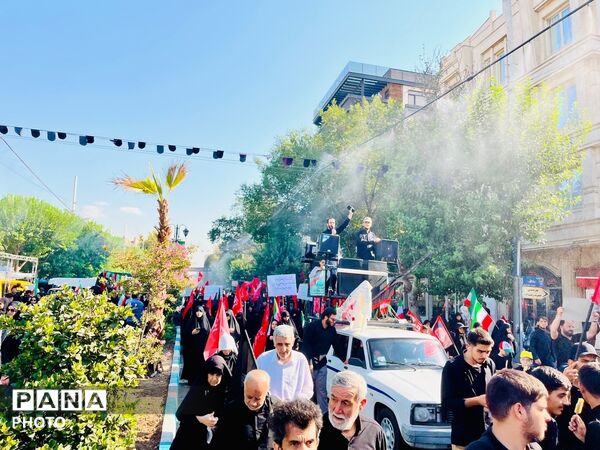 تجلیِ شکوهِ ایمان در مسیرِ عاشقی؛ تهران یکپارچه غرق در سوگِ اربعین