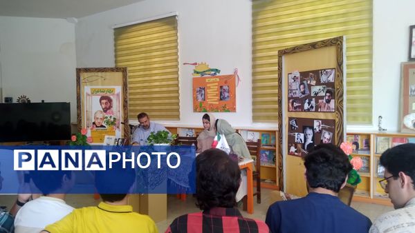 نشست ادبی خوانش نامه‌های سهراب سپهری در قم