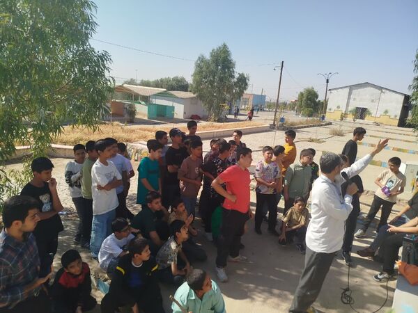 روزی با نشاط و عالی برای دانش آموزان دبیرستان نمونه دولتی دانش