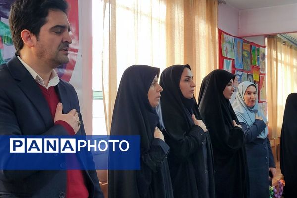 افتتاحیه جشنواره فرهنگی هنری ماها در دبستان قدر بهارستان۲