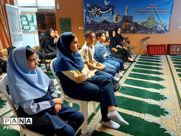 دوره آموزشی علمی مهارتی امداد و نجات ویژه سفیران سلامت منتخب ناحیه ۶