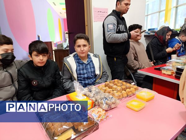 برپایی بازارچه کار و فناوری دبیرستان غیر دولتی شایستگان آشخانه 