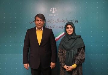 موضوع اقتصاد هنر و رونق فرهنگ و هنر در استان‌ها با ظرفیت‌های دولتی و بخش صنعتی