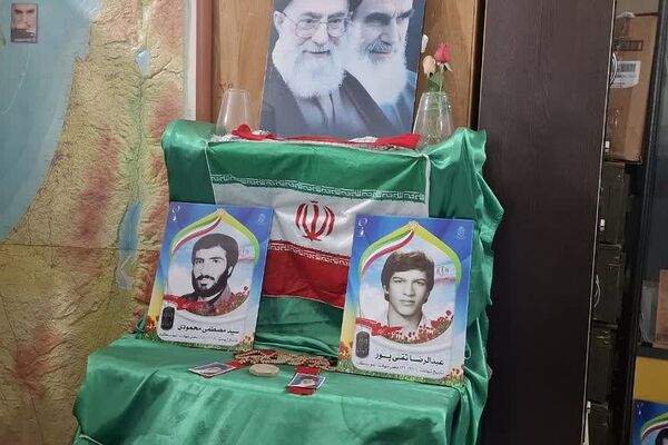 بیعت دانش آموزان دبیرستان منتصرین شاهد شهرستان ورامین شهدا 
