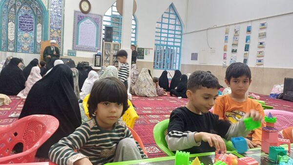 پایان سه روز خلوت معنوی معتکفان با دعا و نیایش