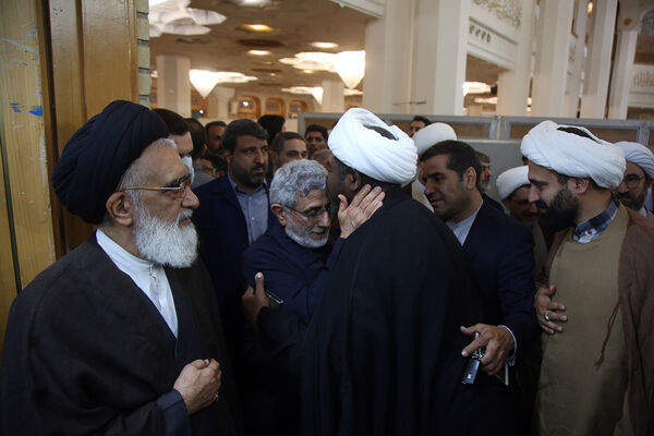 مراسم بزرگداشت والده «سید حسن نصرالله» در قم