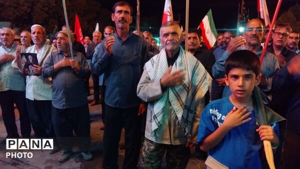 صد و پنجاه و پنجمین شب تجمعات بیعت با رهبری در نورآباد 