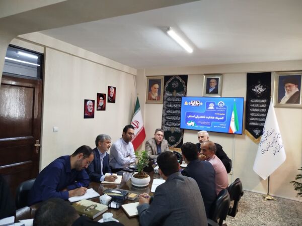 جلسه بررسی و تصمیم گیری در خصوص آزمون مجدد هدایت تحصیلی در مشهد