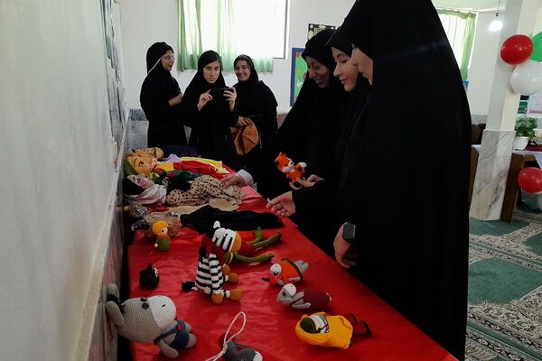 آغاز فعالیت‌های مهارت محور پایگاه تابستانی در دبیرستان توحید یک
