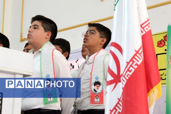 همایش گرامیداشت هفته معلم در شهرستان گرمه