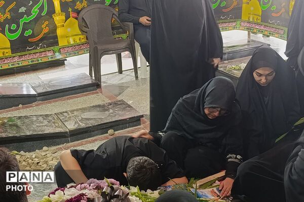 تشییع پیکر شهید محمد علیزاده در گلزار شهدای ملارد