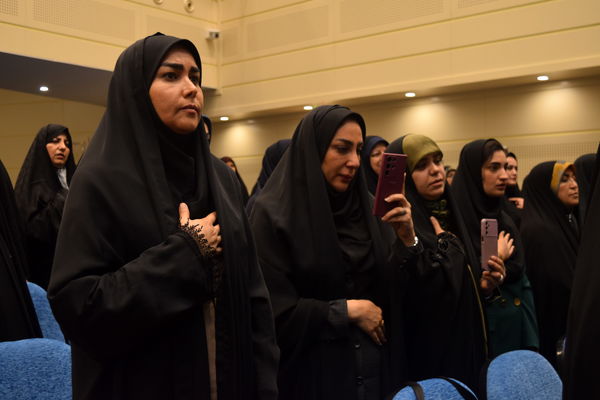 مراسم گرامیداشت مقام معلم و تجلیل از طلایه‌داران تعلیم و تربیت منطقه ۱۴ 