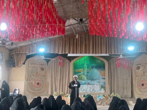 افتتاحیه دوره آموزشی دانش آموزان خادم الشهدا راهیان نور