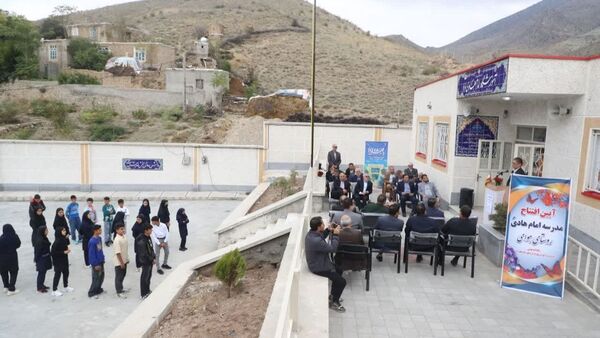 افتتاح مدرسه روستایی در هوراند آذربایجان شرقی