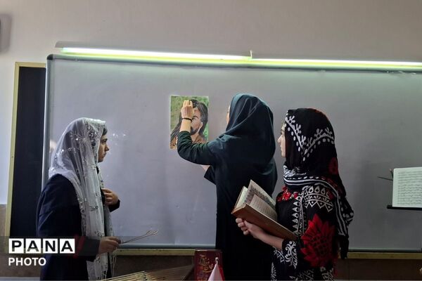 جشن بزرگداشت حافظ در مدرسه فرزانگان ملارد
