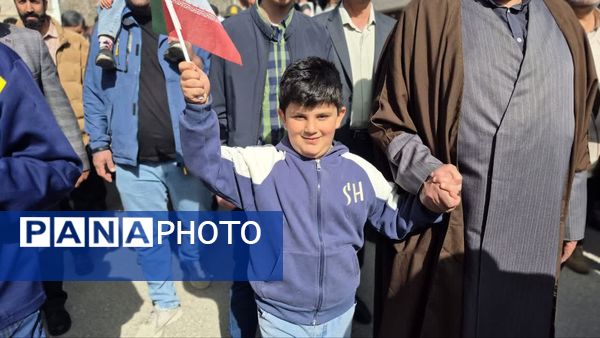 حضور پرشور مردم سپیدان در راهپیمایی ۲۲ بهمن