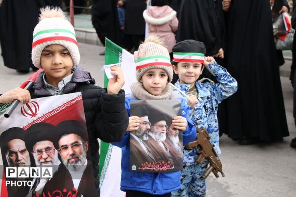 اجتماع بزرگ نوجوانان تبریزی شجره طیبه