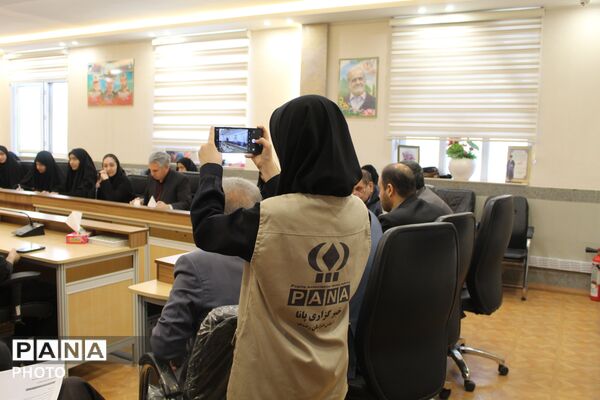 جلسه تشکلات دانش آموزی با نماینده مردم نیشابور در مجلس شورای اسلامی