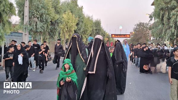 مراسم علَم کشی و کاروان نمادین اسرای کربلا در قم