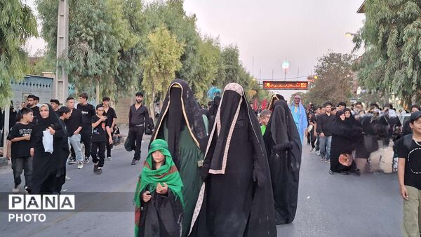مراسم علَم کشی و کاروان نمادین اسرای کربلا در قم