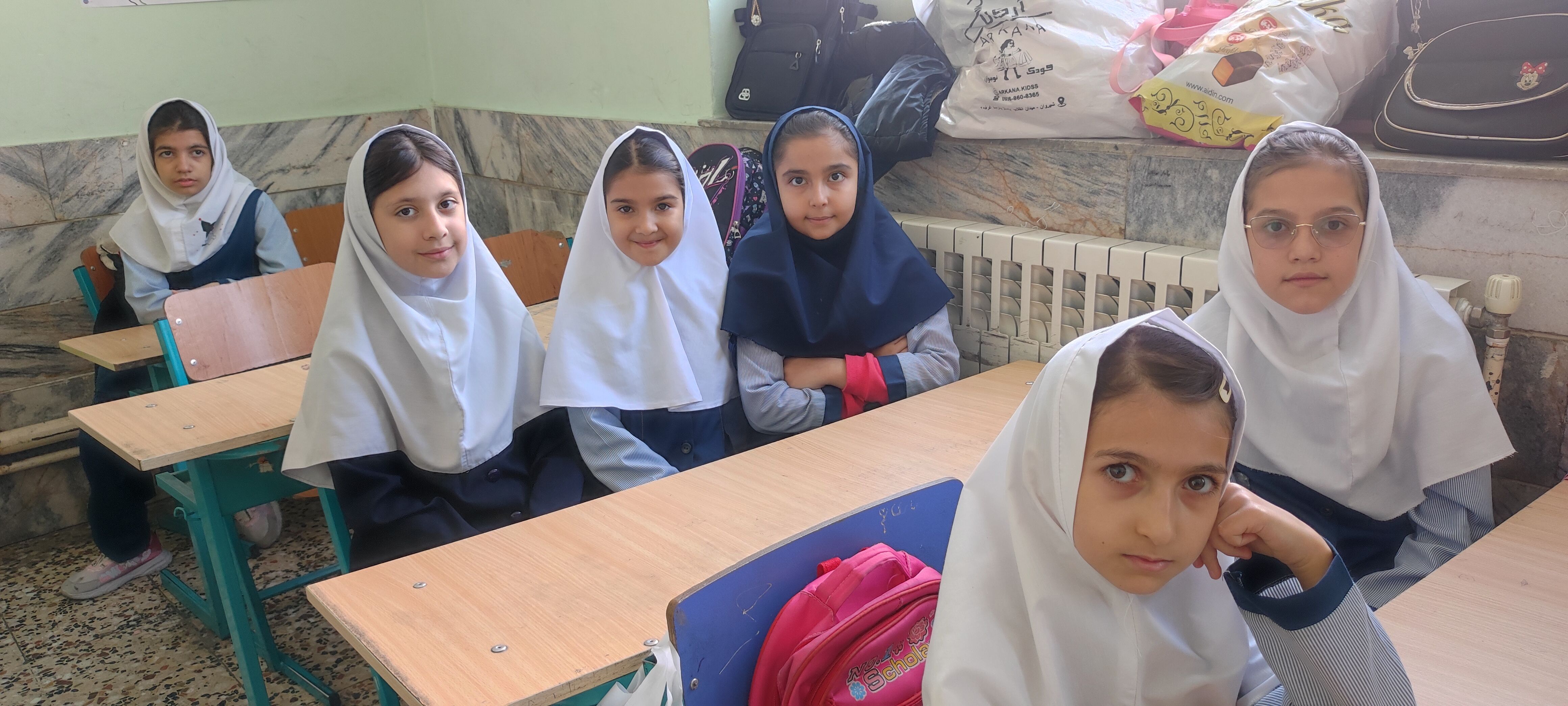 جشن خودکار پایه چهارم مدرسه شهید خاقانی در شهرستان شیروان