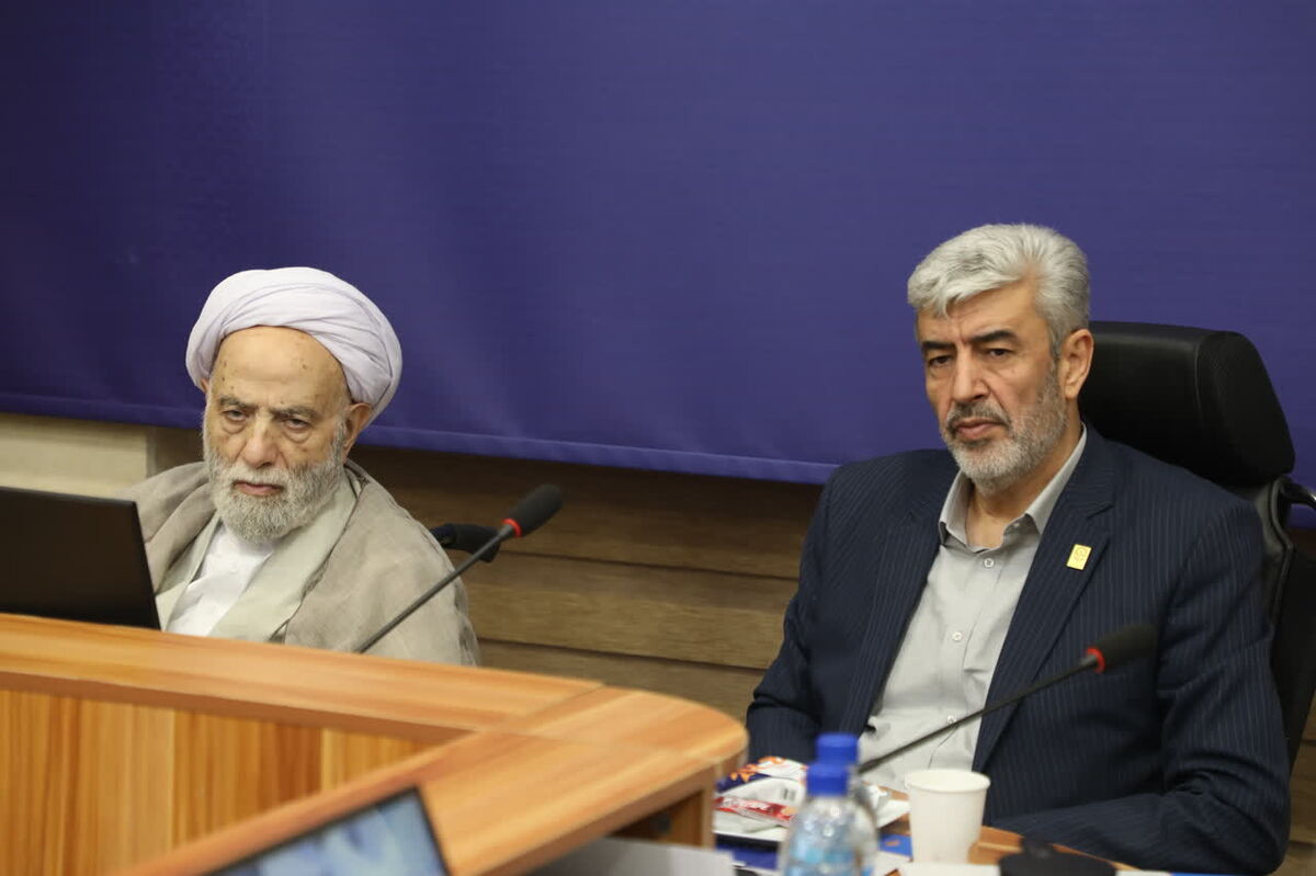 تربیت دانشجومعلمان متعهد به نماز و قرآن از اولویت‌های اصلی دانشگاه فرهنگیان