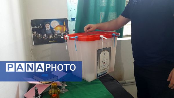 حضور پرشور مردم شهرستان نور در انتخابات