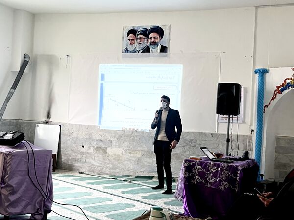 کارگاه آمادگی برای امتحانات نهایی در دبیرستان فاطمه الزهرا(س)