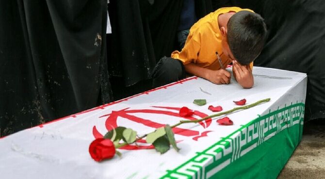 آن‌ها که برای وطن ماندگار شدند