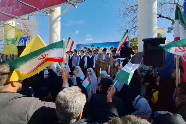 تصاویری ازحماسه حضور عاشقان انقلاب اسلامی 