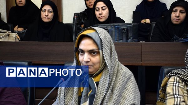نشست معاون استاندار خراسان رضوی با بانوان فرهیخته شهرستان تربت حیدریه