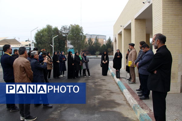 بازدید خبرنگاران از ایستگاهای اتوبوس شهری و حمل‌ونقل یزد