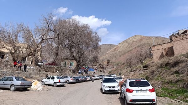 سیزده بدر باستانی در روستای زیارتی و سیاحتی سوقند 