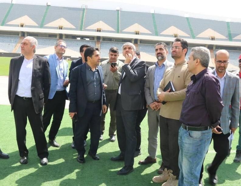 بازدید حسابرس کل هیئت حسابرسی وزارت ورزش و جوانان از ورزشگاه آزادی