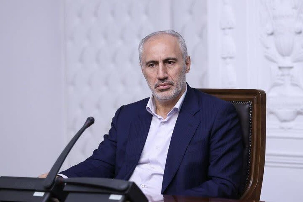 پرداخت کامل تعهدات دولت نسبت به کارمندان انجام شد