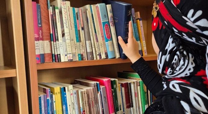 کتاب ، کلید دنیای بی پایان است 