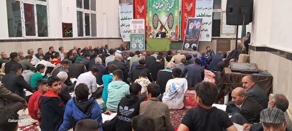 محفل انس با قرآن کریم در آستان مقدس امامزاده سید لطیف نسیم‌شهر