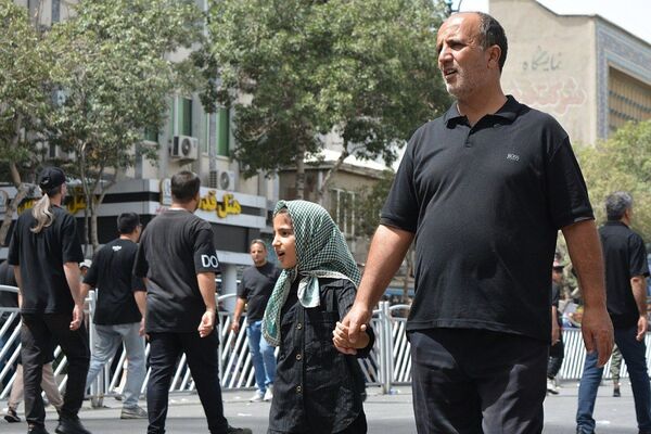  انا علی العهد، ما نسل ظهوریم