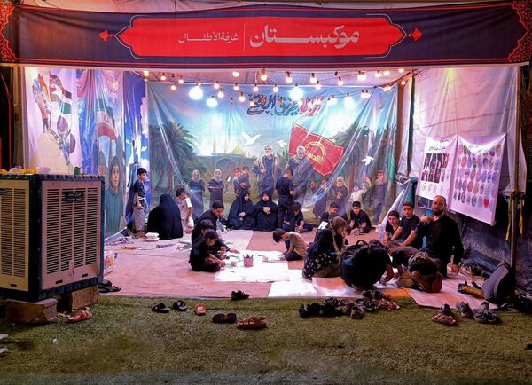 پیاده‌رویی نجف تا کربلا در آستانه اربعین حسینی 