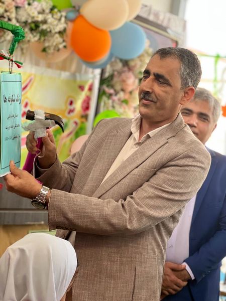 جشن شکوفه‌ها در سیریک؛ آغاز مسیر یادگیری نوآموزان